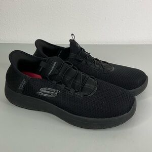 Skechers Slip Resistant Slip In Black Sneakers Size 8.5
